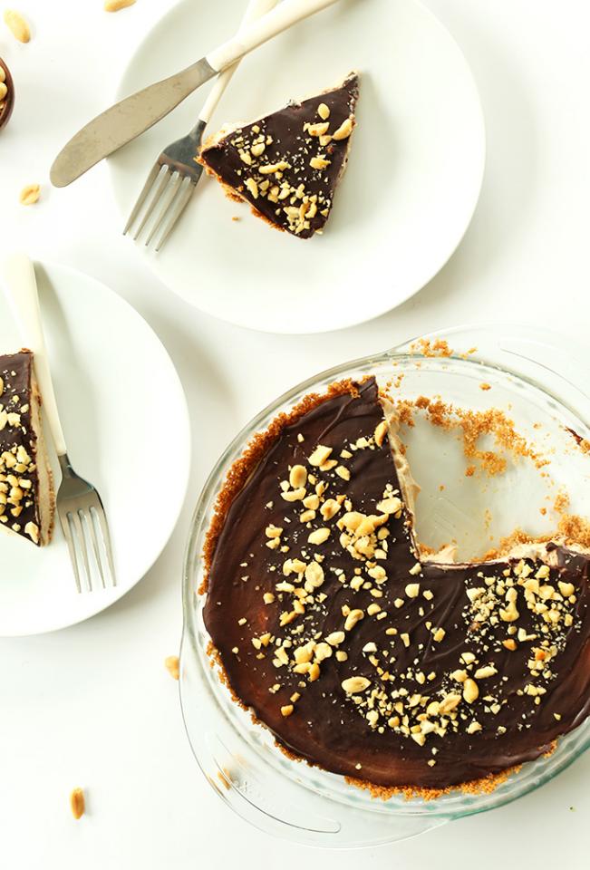 VEGAN PEANUT BUTTER CUP PIE 