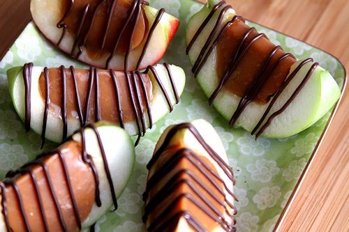 Delicious Caramel Apple Slices