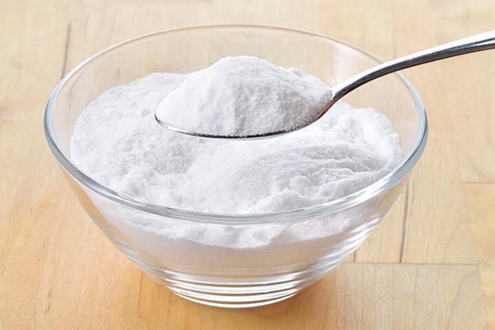 Fourth ingredient- Baking soda
Take 1 tbs and add to the mixture. 
Baking soda helps to nourish,protect and heal the skin on your face. Baking soda, making your skin smoother, cleaner and fresher.
