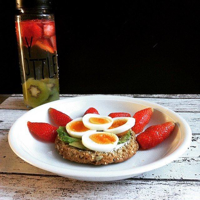 Now That's a Breakfast!
Your breakfast becomes instantly Insta-worthy when you've got fruit water and avocado toast.n