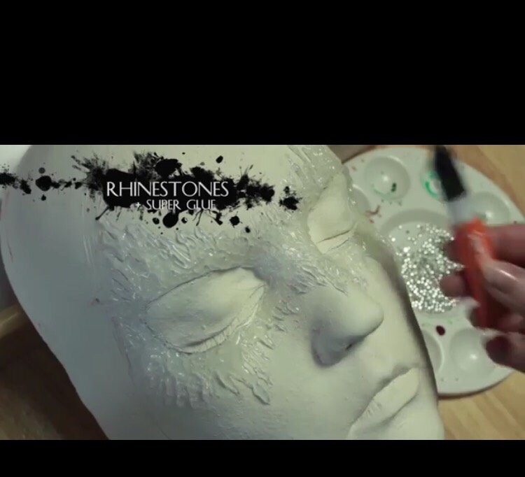 DIY Masquerade Mask: Ice Queen. 