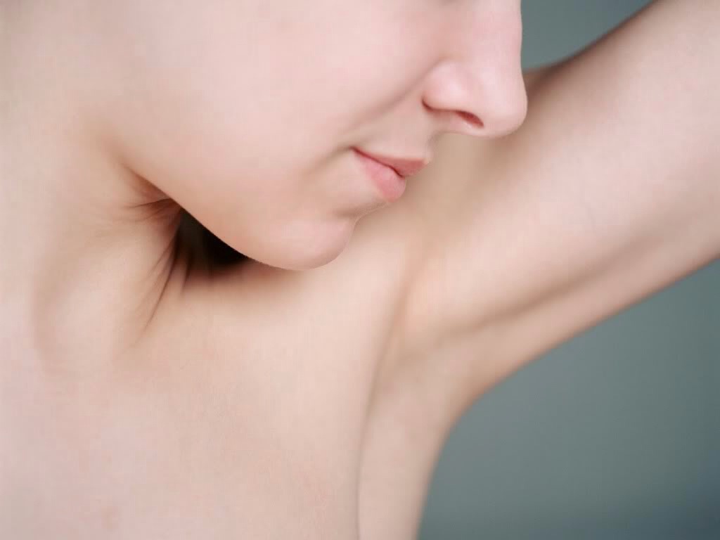 10 Weird (But Awesome) Ways To Use Baby Powder!