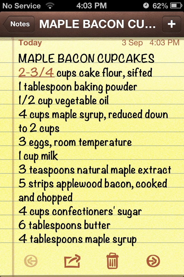 Maple Bacon Cupcakes!!! Yum!