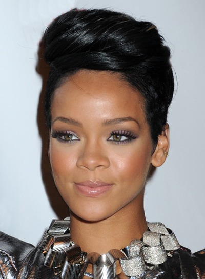 Diamond face shape: too much hair around your face can make it look too narrow. Deep side parts look really nice and updos look fabulous on diamond faces, as well as layers. 