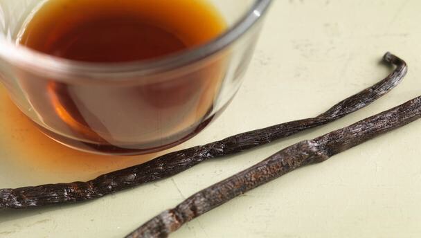 A teaspoon of vanilla