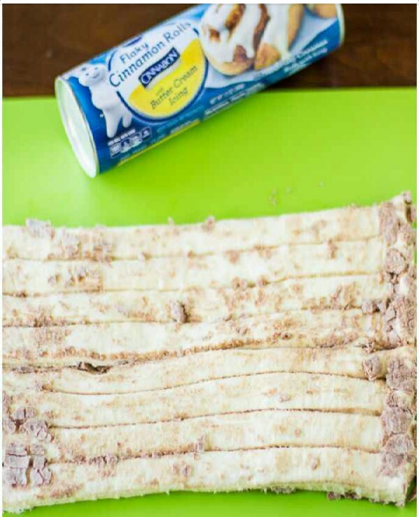 Cinnamon Roll Funfetti Cake! !!