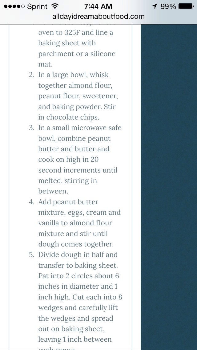 Peanut Butter & Chocolate Scones – Low Carb and Gluten-Free❤️💕