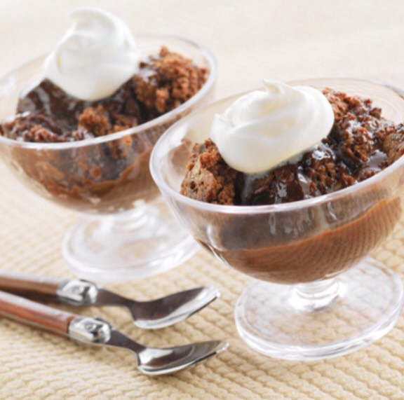 Double chocolate warm pudding cake 