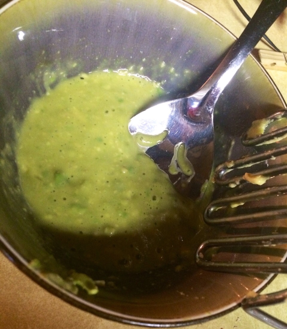 Give Life Back To Your Hair With Only Half An Avocado And One Egg! 