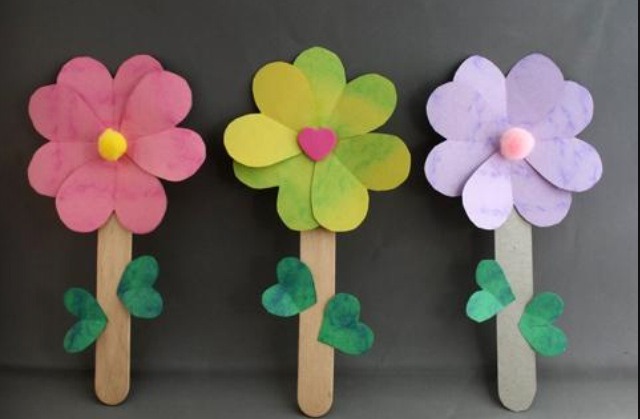 Materials:
Popsicle sticks 
cut shaped heart
 and glue
