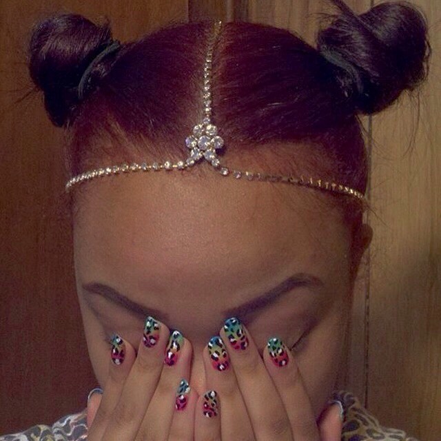 Dyed Hair on Dark Skin Girls / Colored Hair on Darker Skin