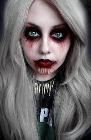 25 Creepy But Cool Halloween Makeup Ideas! #Halloweentip