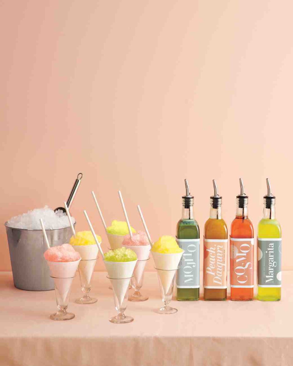 Boozy Snow Cones!!