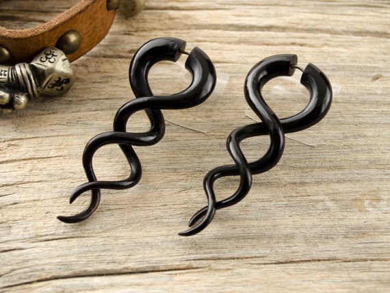 Stunning Horn Earrings Tutorial!