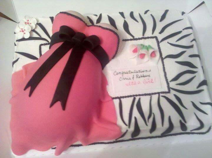 baby shower pregnant belly cakes 