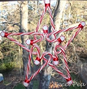 "Beautiful Candy Cane Wreath Idea's"