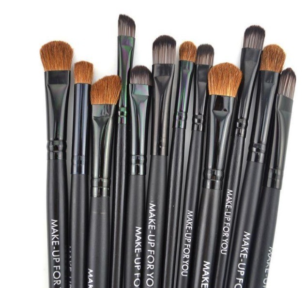 Clean brushes in no time! 