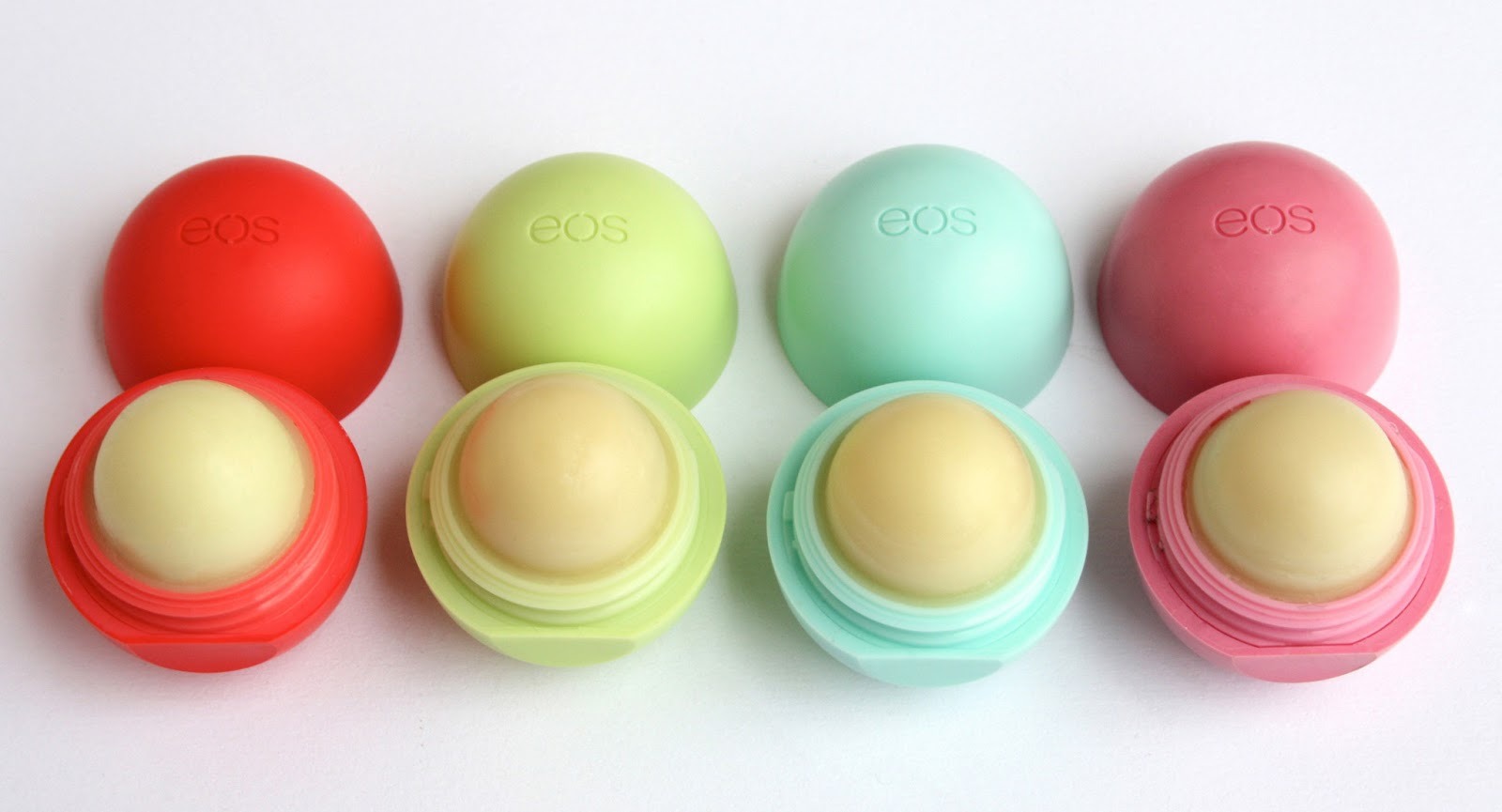 Plumpen up your lips before sleeping by applying lip balm (i prefer to use EOS) <they smell soooo goooood
