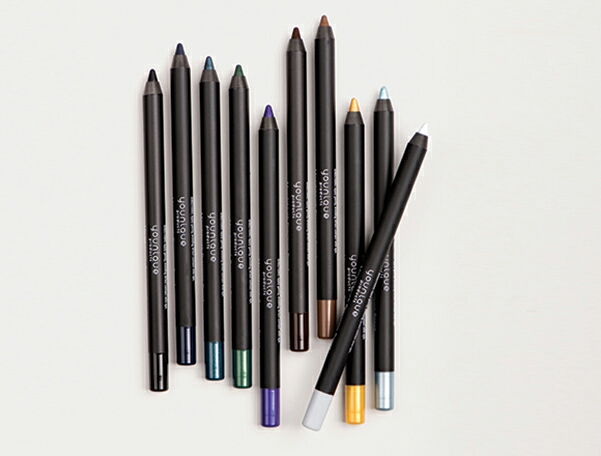 The best eyeliner and lip liner ❤ waterproof, smudge proof and long wearing!!