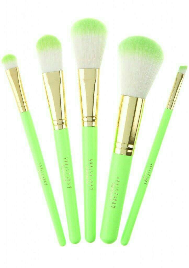 super cute brushes