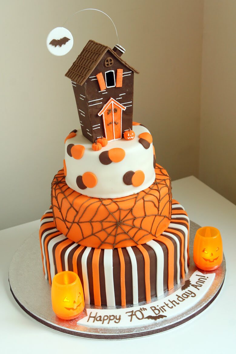 Halloween Cake 