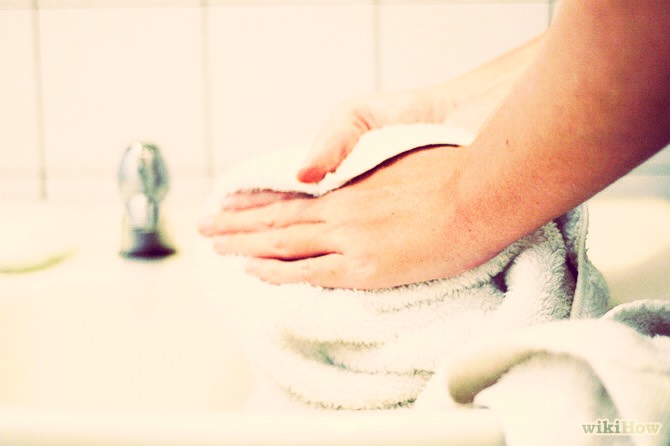 Once the time is up make sure you wash and dry your hands throughly to get all the excess oil off.