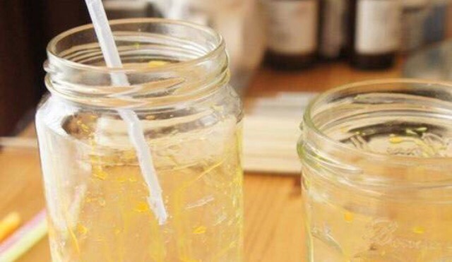 Continue to do this with different colours in different or the same jars