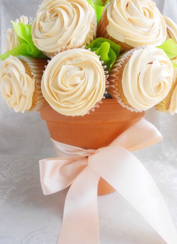 Cute Cupcake Bouquet 