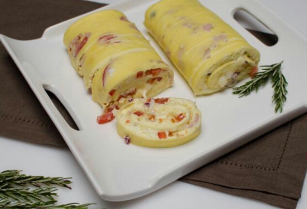 baked ham n cheese egg omlette roll,impressive♥