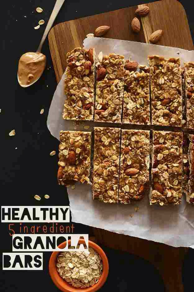16. Healthy Five-Ingredient Granola Bar
