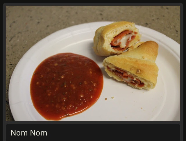 SUPER EASY YUMMY PIZZA ROLL UPS! Mmmmmm! 🍕🍕🍕🍕😛😄