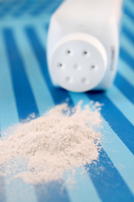 Sprinkle baby powder on it