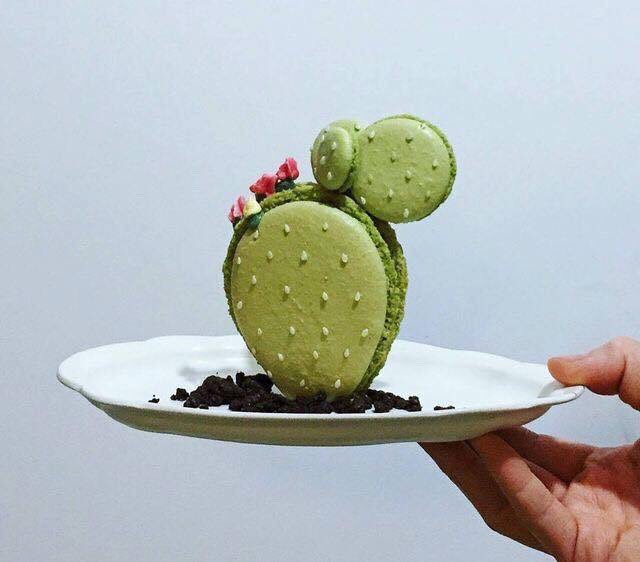 Creative Yet Adorable Macaroons.
