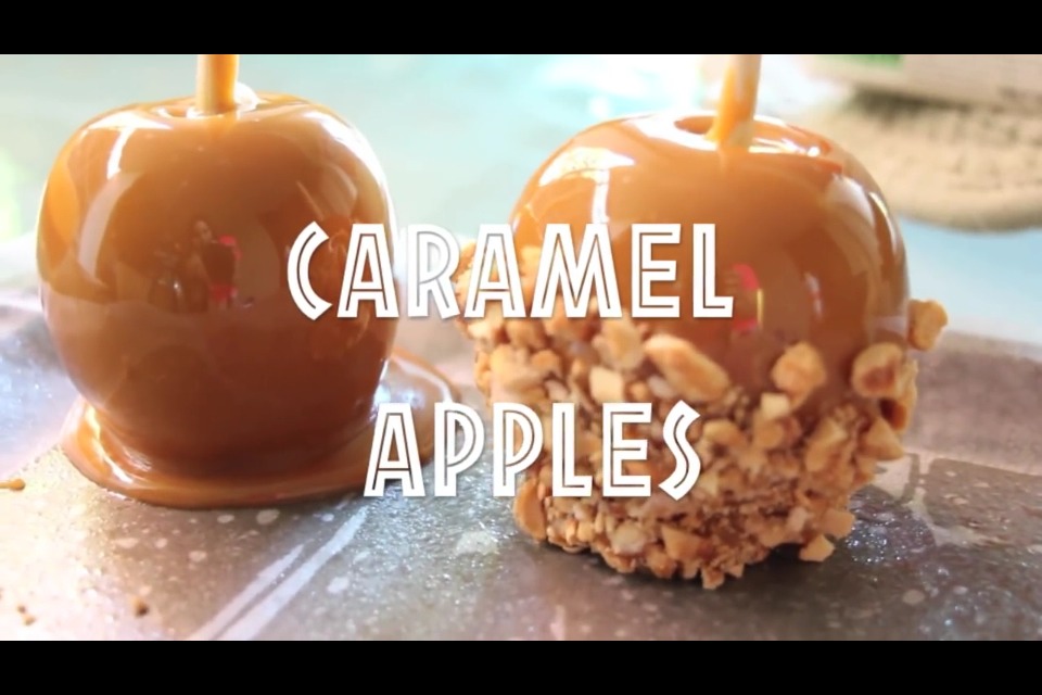 Candy/Chocolate/Caramel Apples! 🍎🍫