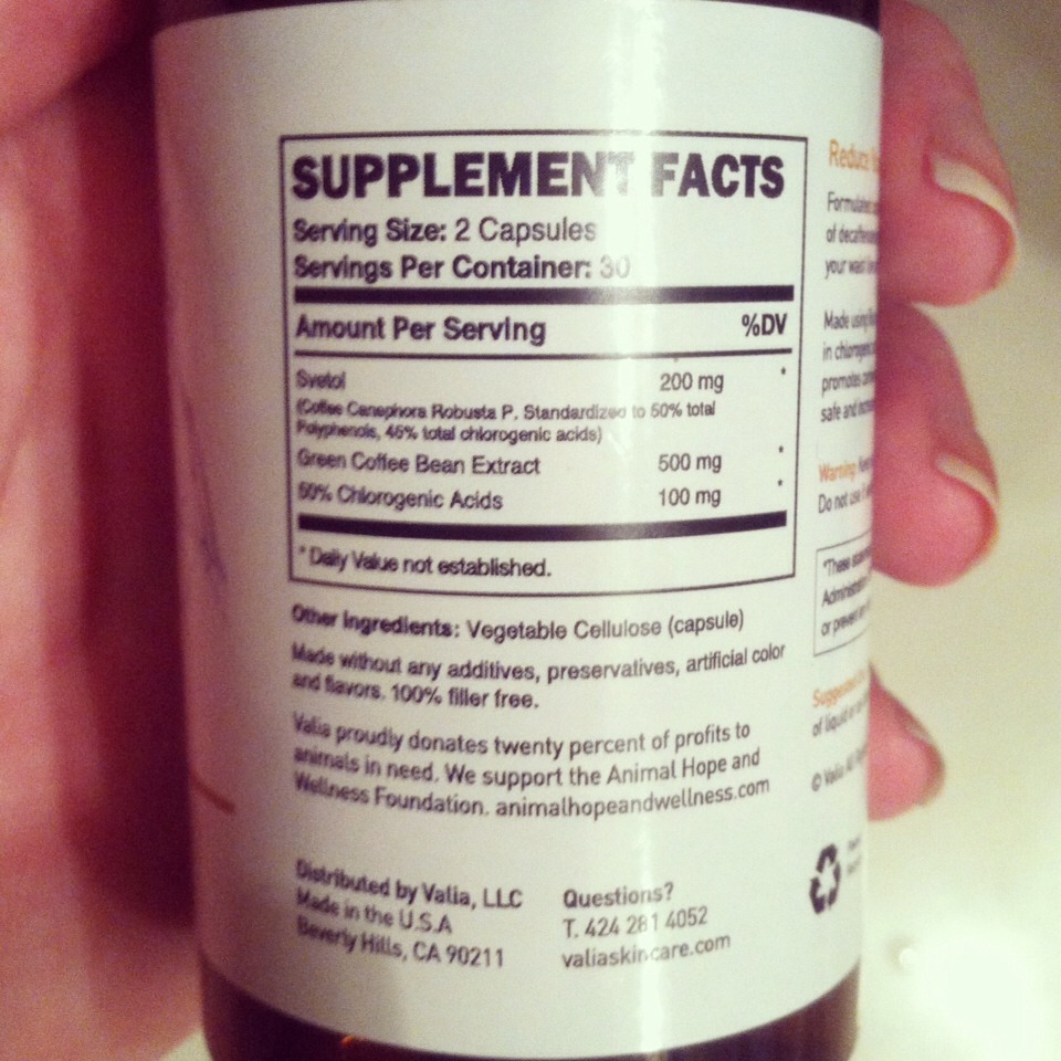 Here's the ingredients list, I love that they're not full of a whole bunch of stuff I don't know about and a percent of your purchase is donated to animals in need! How amazing is that? 👍😊👍