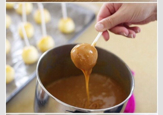 Mini Carmel Apples 