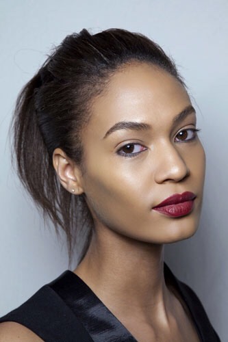 Glowing Skin: Highlighter Tutorial, Tips, & Looks #summervibes