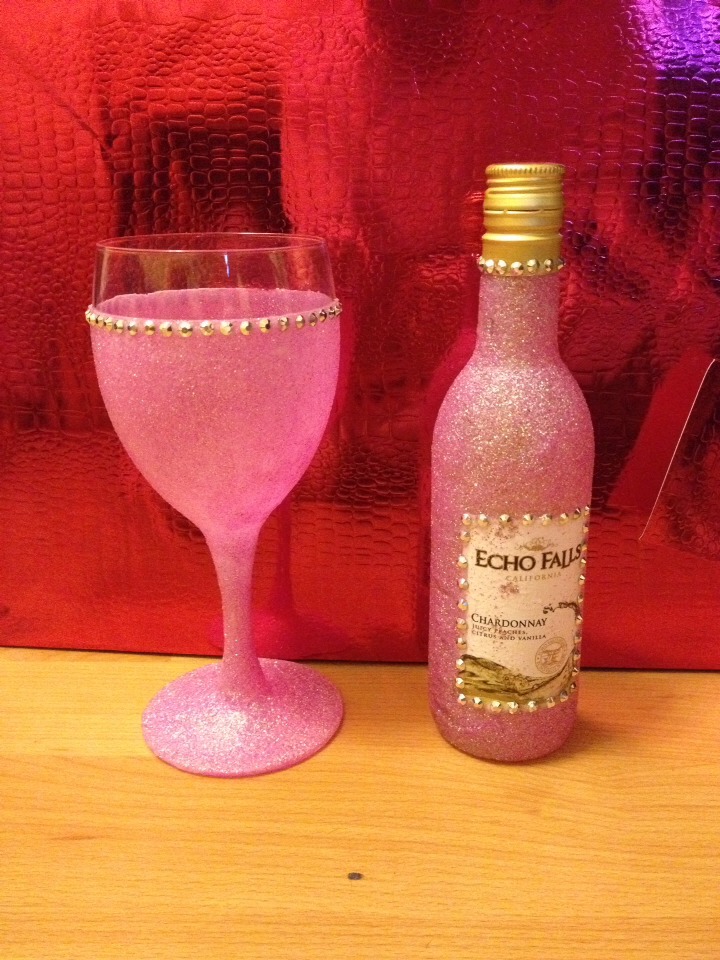 Glitter Glasses The Best Way To Drink Wine 