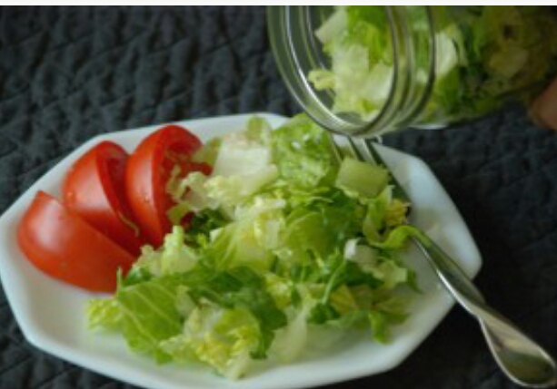 NO HASSELL 2GET FRESH LETTUCE 4 SALAD SAV AT HOME 4MANY DAYS (worth a try)
