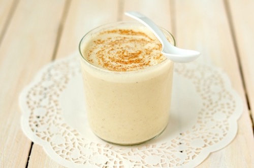 Banana &Mint smoothie

Ingredients
	•	Mint leaves 1/3 cup
	•	Lemon juice ½ lemon
	•	Bananas- 2 to 3
	•	Grated ginger 1/2 tsp
	•	Soaked raisins 1 tbsp
Method
	•	Crush the mint leaves along with lemon juice in a blender.
	•	Add bananas and blend well.
	•	Add the other ingredients to it and blend.
	•	P