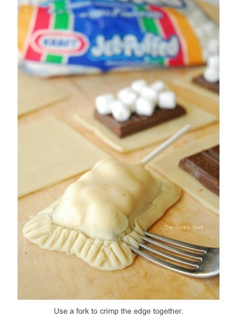 S'more Pie Pops