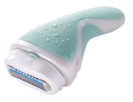 This razor-called Schick Intuition-has a moisturizing soap around the razor, so it moisturizes and lathers your skin while you use it! I love it so much❤️