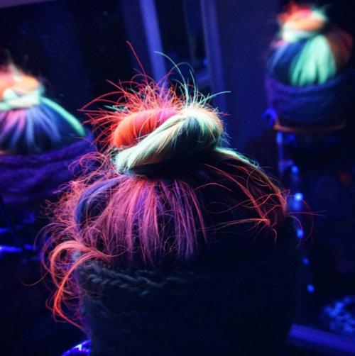 Glow-In-The-Dark Hair/ Blacklight Hair Trend