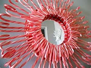 "Beautiful Candy Cane Wreath Idea's"