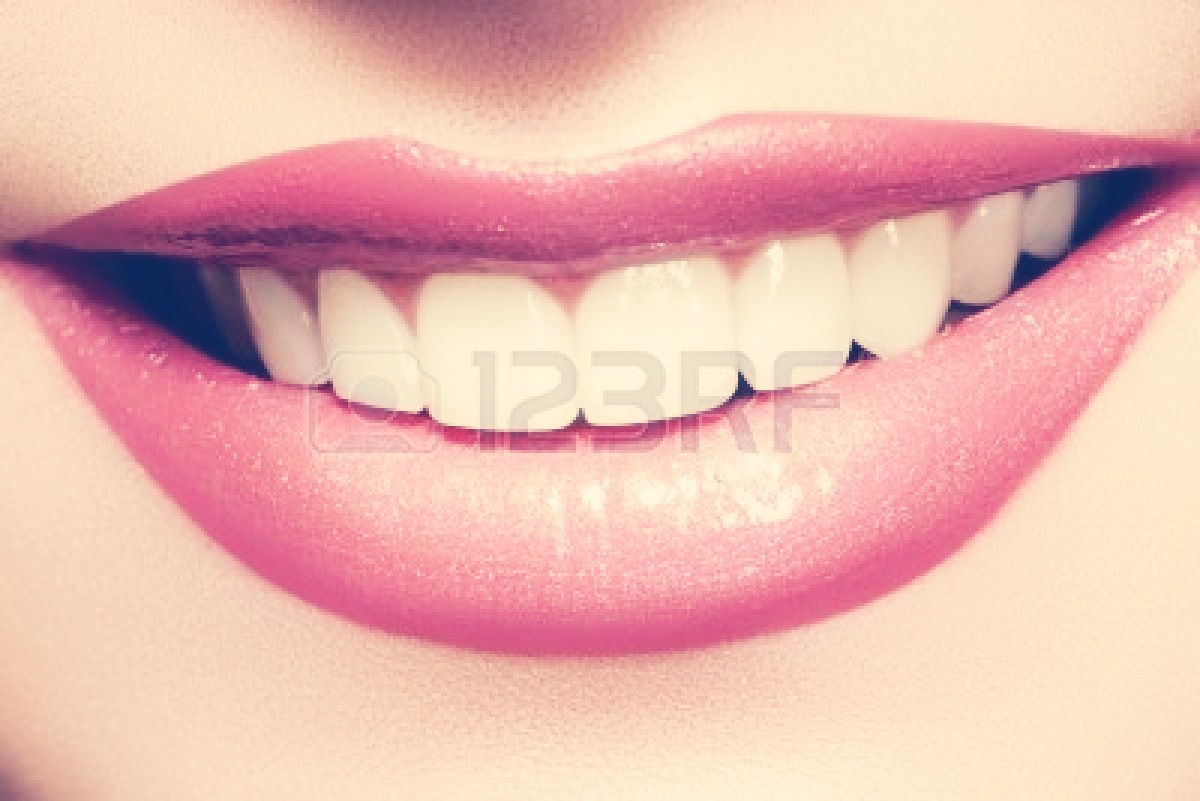 How Do U Get Your Teeth White ????? Well Look At This 