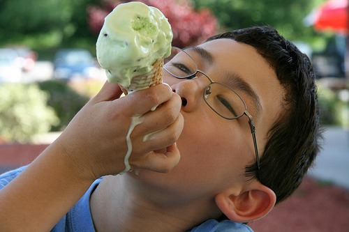 Don't you hate when the ice cream is dripping from the bottom of the cone. We'll now you can stop it from dripping by putting peanut butter at the bottom to seal it. 