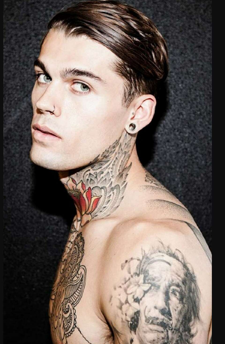 VERY Legitimate Reasons To Date A Tattooed Man!