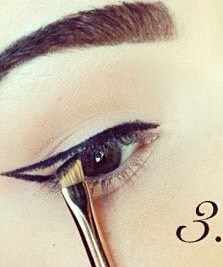 Step By Step Winged Liner 👀