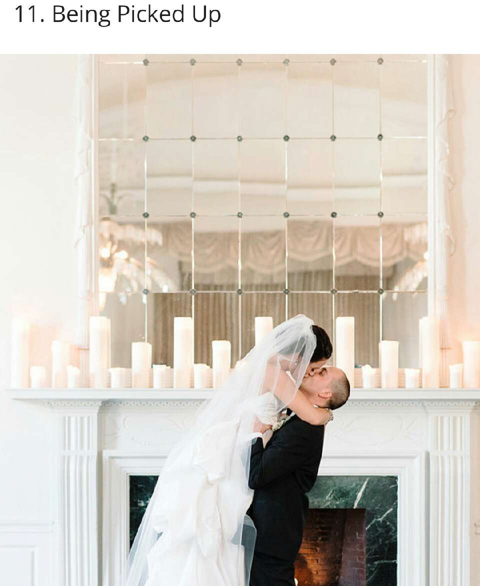 Pictures You Will Regret NOT taking Of Your Wedding Dress! 