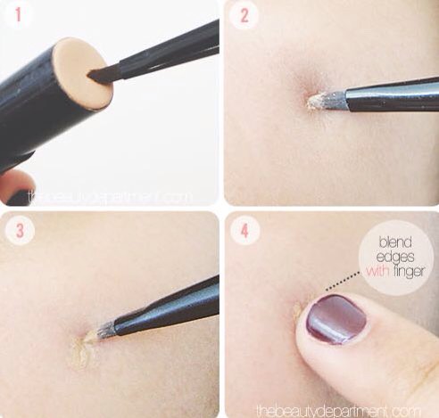 27. Blemish Secret
Instead of using that bulky tube of concealer to cover your blemishes, rub a bit of it on an eyeliner brush (or any slender brush) for more precise control. Donāt forget to blend the edges with your finger!